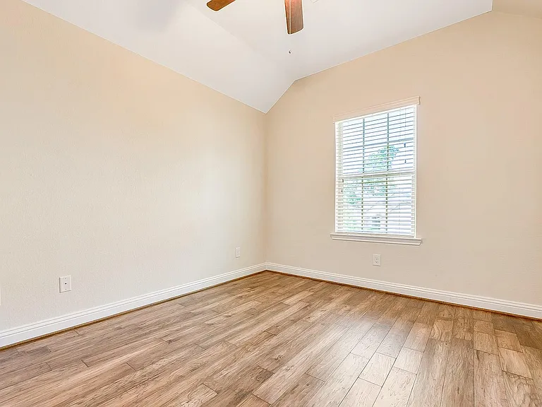 22 Garden Path Pl — Photo 27