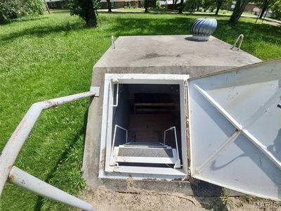 320 Quaker Ave, Houston, MO, 65483