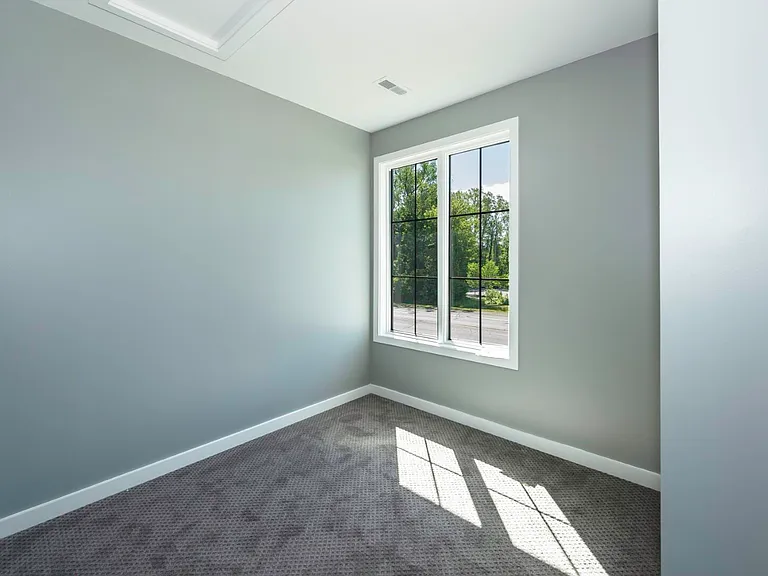 5395 Plymouth Rd — Photo 27