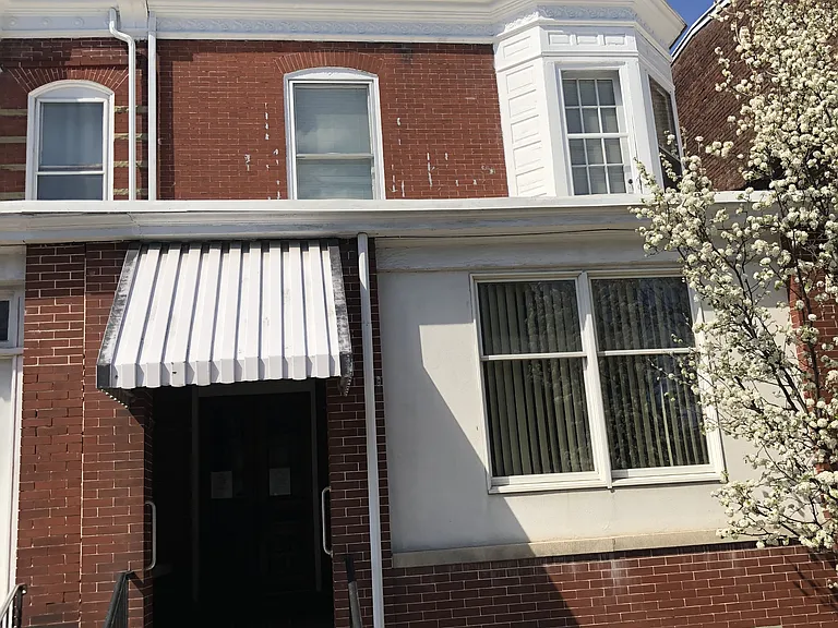 1343 Linden St #4 — Photo 11