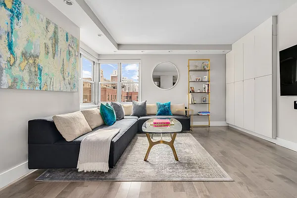 Sold by Compass | media 13