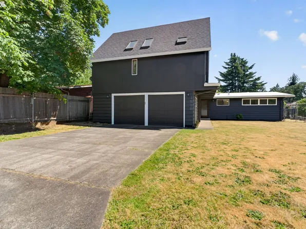 1696 Larkspur Loop, Eugene, OR 97401