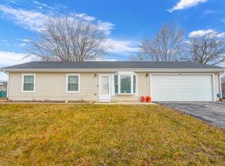 198 Grant Dr, Bolingbrook, IL