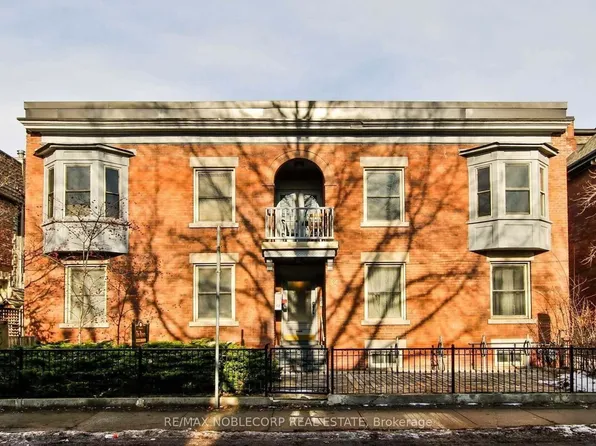 34 Winchester St #4, Toronto, ON M4X 1A7