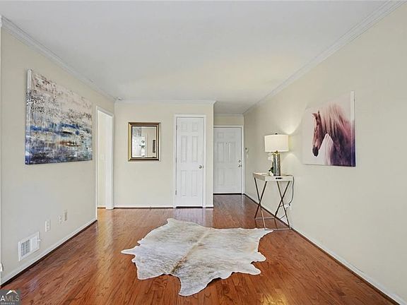 5th image of 5375 Roswell Rd APT B1