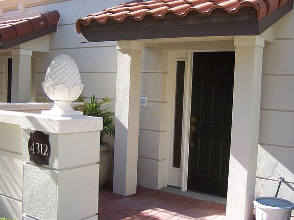 2nd image of 4312 Messina Dr