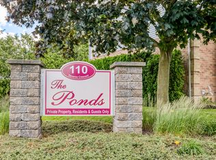 110 Deveron Cres #8, London, ON N5Z4W7