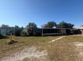 26 George St, Mount Dora, FL 32757