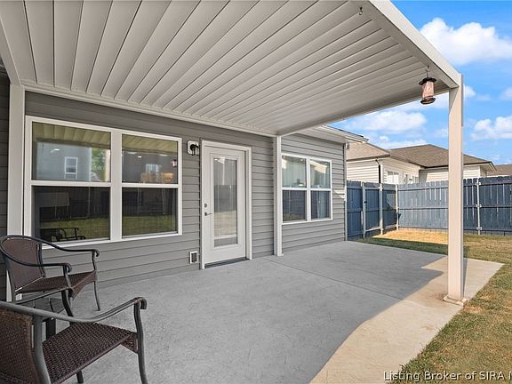 2nd image of 1149 Poplar Trace Way NW