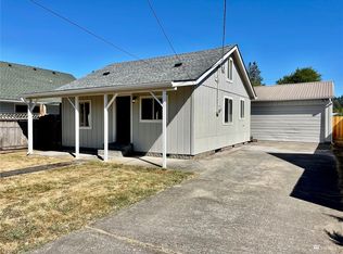806 S 6th Ave, Kelso, WA