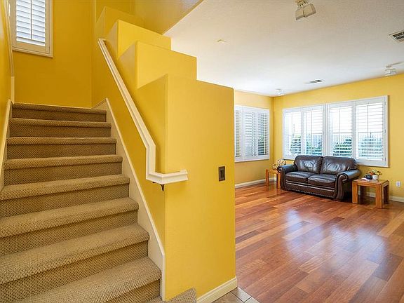 5th image of 27655 Burgundy Crossing Ln