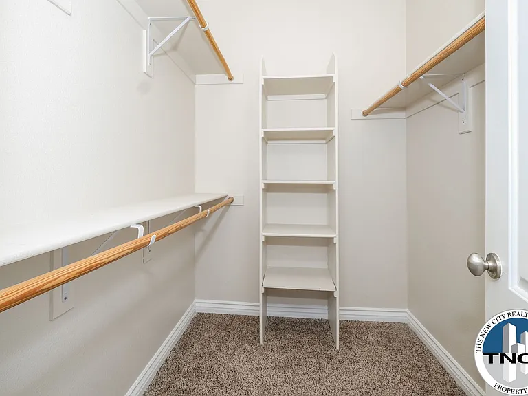 17998 Vista Point Dr — Photo 23