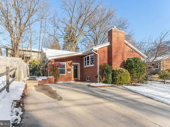 867 N Jacksonville St, Arlington, VA 22205