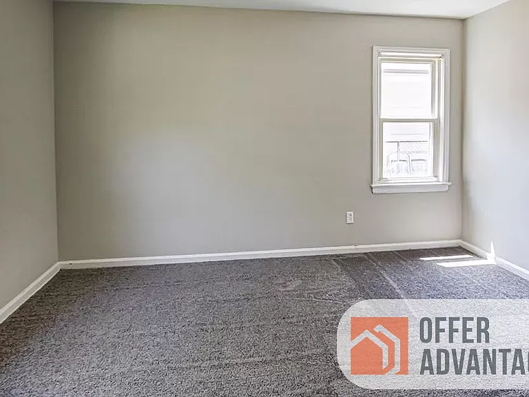 7072 Oakwood Rd — Photo 5