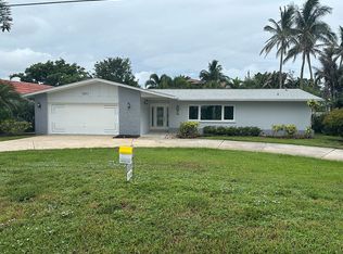 421 Bayshore Dr, Venice, FL 34285