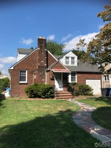 25 Upland Ave, Metuchen, NJ, 08840