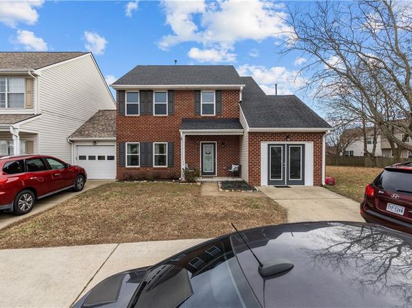 819 John Rolfe Dr, Smithfield, VA 23430