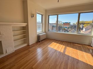 5215 N Sawyer Ave #3, Chicago, IL 60625