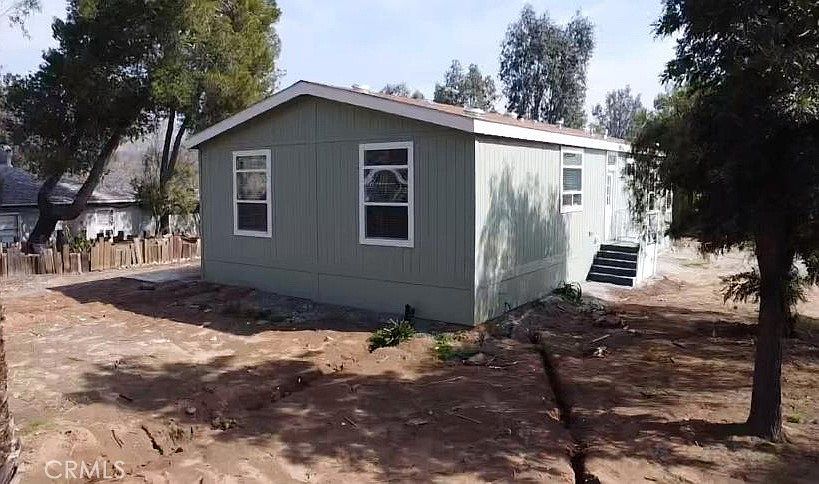 1st image of 26484 Green Ave