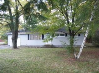 5052 Center Rd, Brunswick, OH 44212