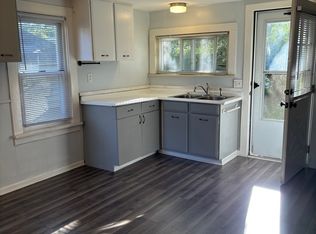 97 N Andrews St, Lake Orion, MI