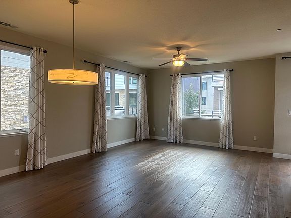 4th image of 419 Brassinga Ct