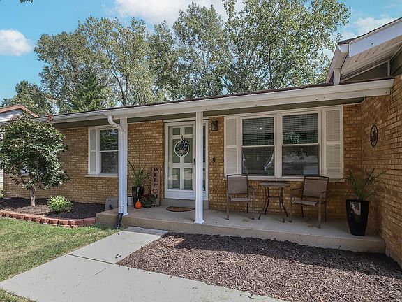 2nd image of 6050 Bayou Bend Ct