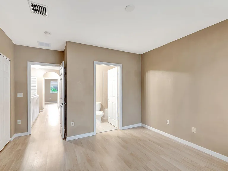 1912 Hibiscus Ln — Photo 18