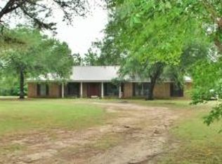 181 County Road 440, Joaquin, TX 75954