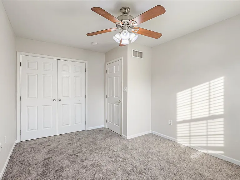 2800 Monticello Ln — Photo 29