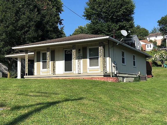 3rd image of 610 Jefferson Ave