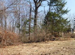 8 Pegasus Rd, Putnam Valley, NY 10579