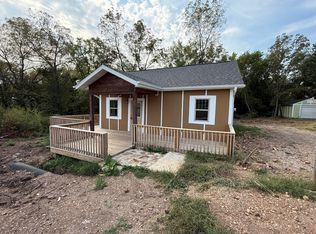 604 E Bertha Street, Humansville, MO 65674