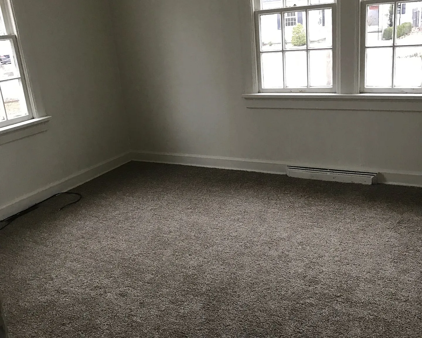 BEV513 — Photo 2