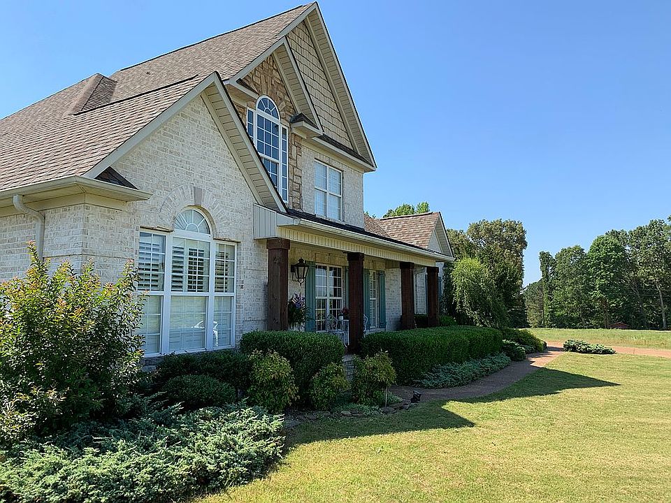 2nd image of 3288 Old Medina Rd