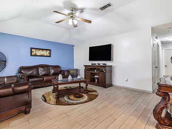 5th image of 5052 Oak Bayou Ave