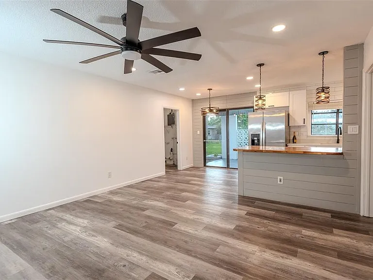 6440 Greylynne St — Photo 4