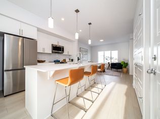 5231 21a Ave SW #5231, Edmonton, AB T6X1X5