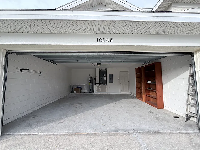 10808 Flycast Cir — Photo 12