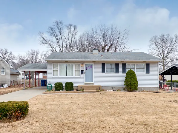 300 S Saint Jacques St, Florissant, MO 63031