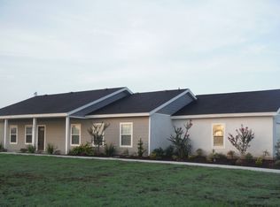 183 Kendal Dr, Victoria, TX 77904