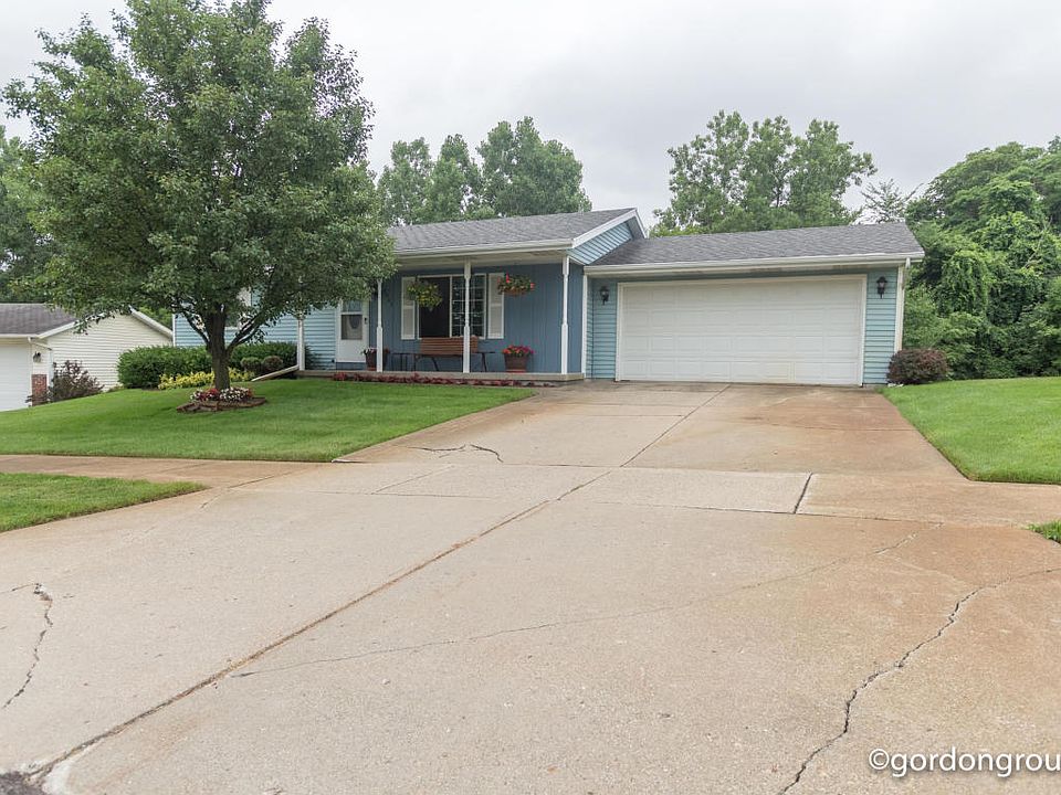 1st image of 3945 York View Dr NW