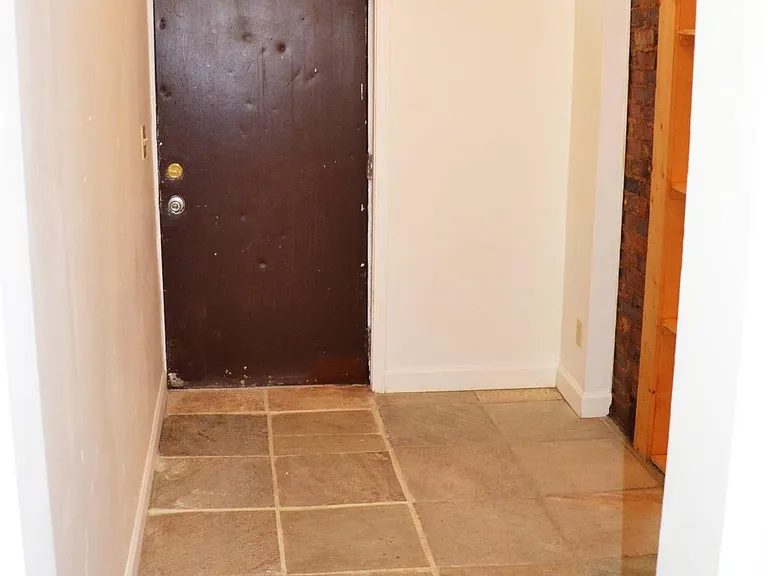 221 Renner St #1 — Photo 3