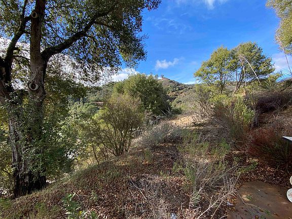 3rd image of 1226 N Topanga Canyon Blvd