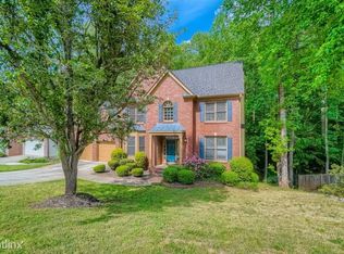 620 Golden Meadows Ln, Suwanee, GA 30024