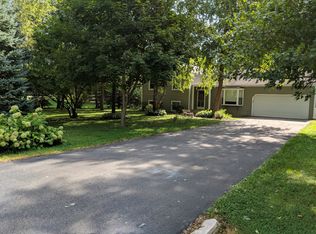 8N873 Hopps Rd, Elgin, IL 60124