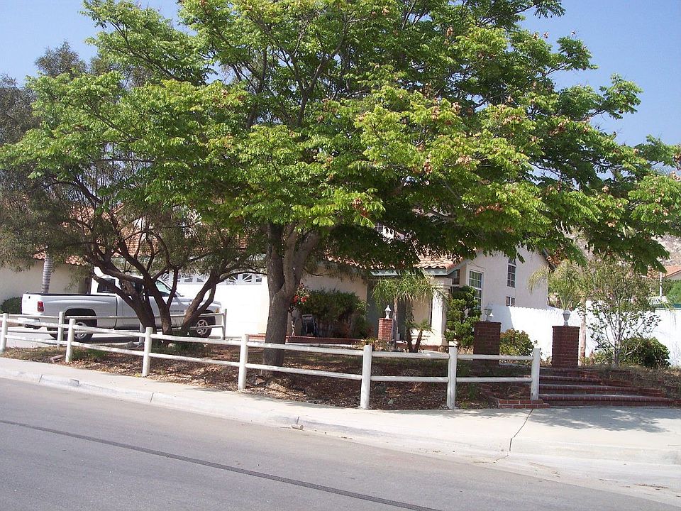 Courtesy of Mary Ann Mallory Park Place GMAC Real Estate