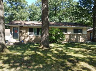 1735 Royal Oak St SW, Wyoming, MI 49519