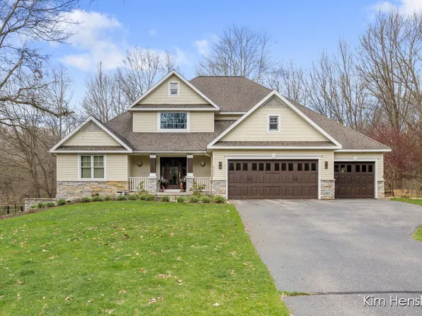 8937 Conservancy Dr NE, Ada, MI 49301