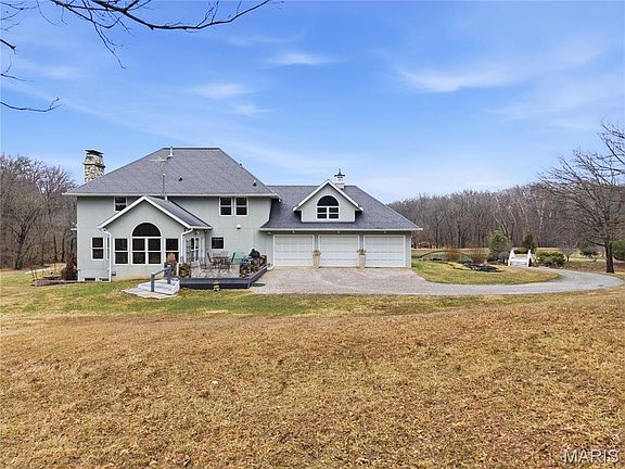 4th image of 70 E High Point Ln